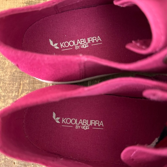 New Koolaburra by UGG Canvas Suede Ribbon Lace Sneakers - Picture 3 of 10